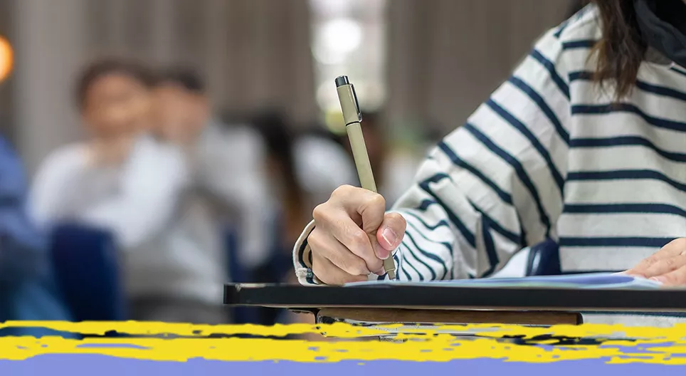 Az iskola szerepe a szocializációban: hogyan válunk a társadalom tagjaivá?