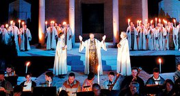 Eine Szene aus dem berühmten Oper von Mozart, Die Zauberflöte