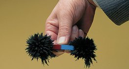 Stabmagnet mit Eisenspänen