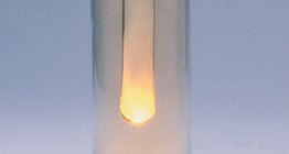 Reaktion zwischen Natrium und Chlor