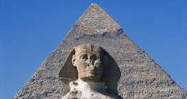 Die Große Sphinx von Gizeh und die Chephren-Pyramide