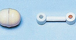 Kalott- und Stäbchenmodell des Wasserstoffmoleküls