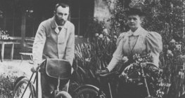 Pierre Curie (1859–1906) und seine Frau Marie-Curie (1867–1934)