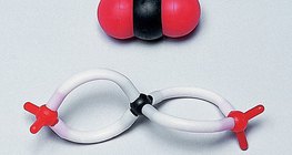 Kalotten- und Stäbchenmodell des Kohlendioxidmoleküls
