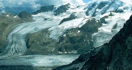 Glaciers dans les Alpes