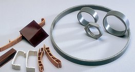 Objets faits en PVC rigide