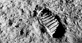 Une trace de pas d'astronaute sur la Lune