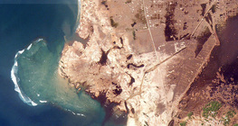 Satellite images of the tsunami of Christmas of 2004