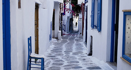 Ruelle étroite sur l'île de Mykonos