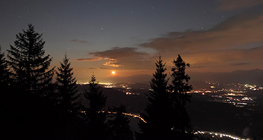 Lever de Lune sur les Karawanks