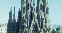 Gaudí: Sagrada Família (Barcelona, ​​1882–1926, Jugendstil)