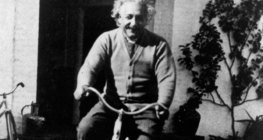 Albert Einstein (1879-1955)