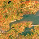 Satellietbeeld van de riviermonding van de Thames