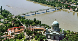 Vue sur Esztergom, Hongrie, avec sa basilique