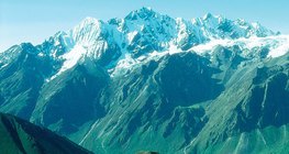 Chaînes de montagnes de l'Himalaya