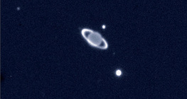 Uranus et ses plus grands satellites