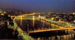 Budapest de nuit (Hongrie)