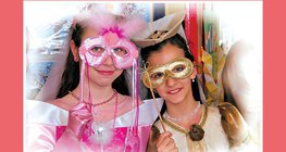 Verkleidete Mädchen