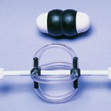 Ruimtevullend en ball-and-stick-modellen van een acetyleen-molecuul