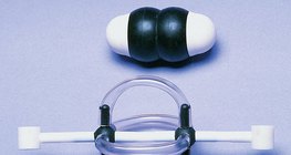 Modèle compact et modèle boules-bâtonnets de la molécule d'acétylène