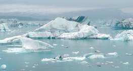 Ontluikende ijsbergen in Ijsland