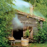 Traditionele Finse houten sauna hut