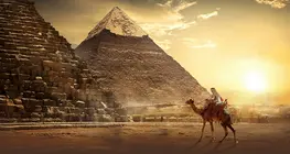 Quante persone furono necessarie per costruire la Piramide di Khufu?